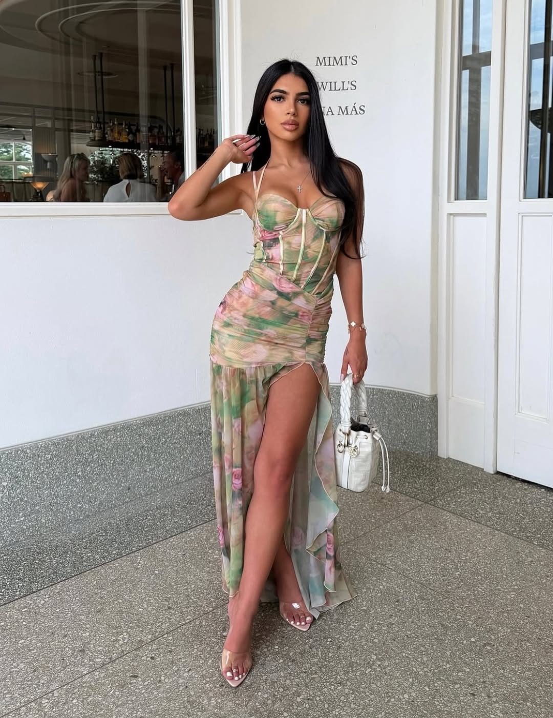 Maxikleid Fließendes Maßgeschneidertes Design