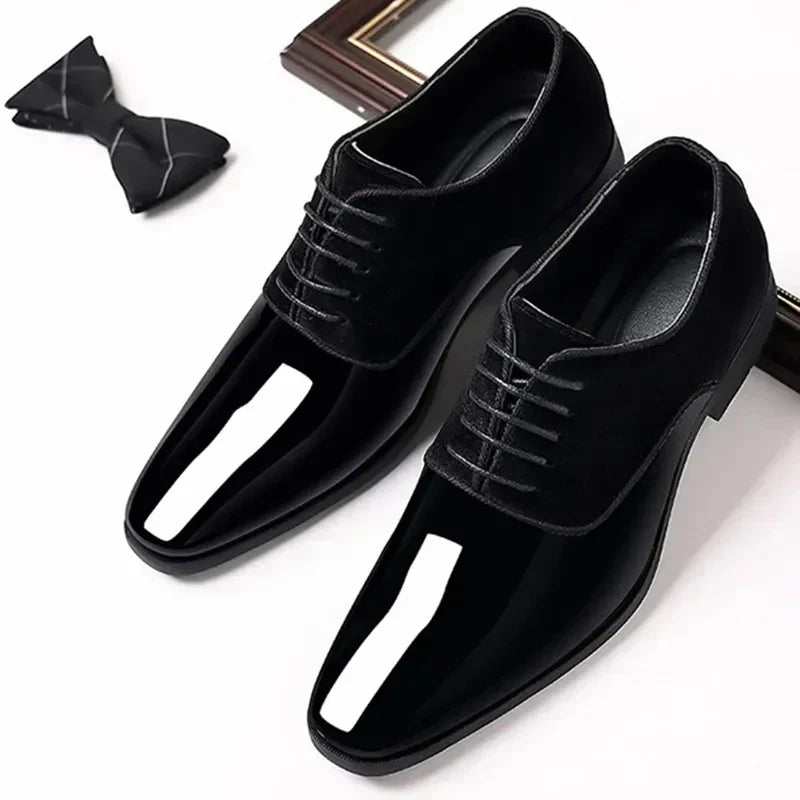 Herren Oxford Schuhe Mit Kontrastfinish Und Schnürdesign