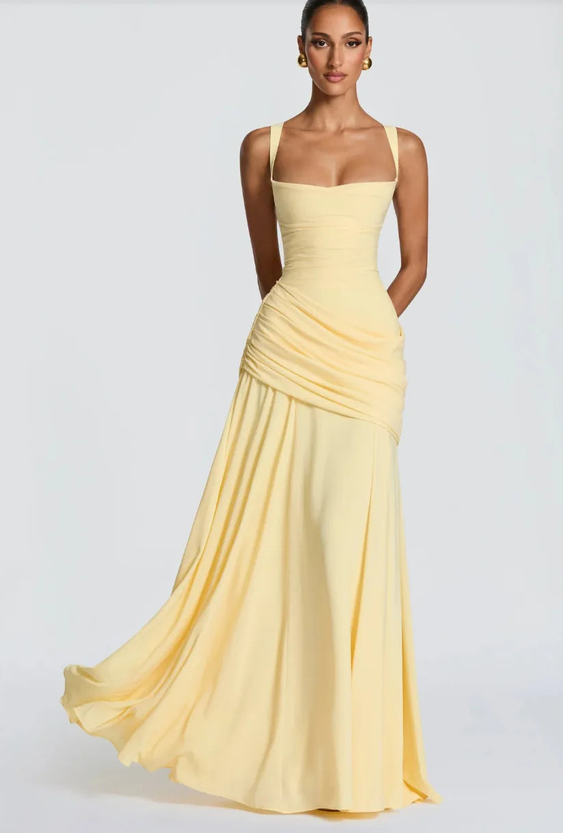 Gelbes gerafftes, drapiertes Maxikleid