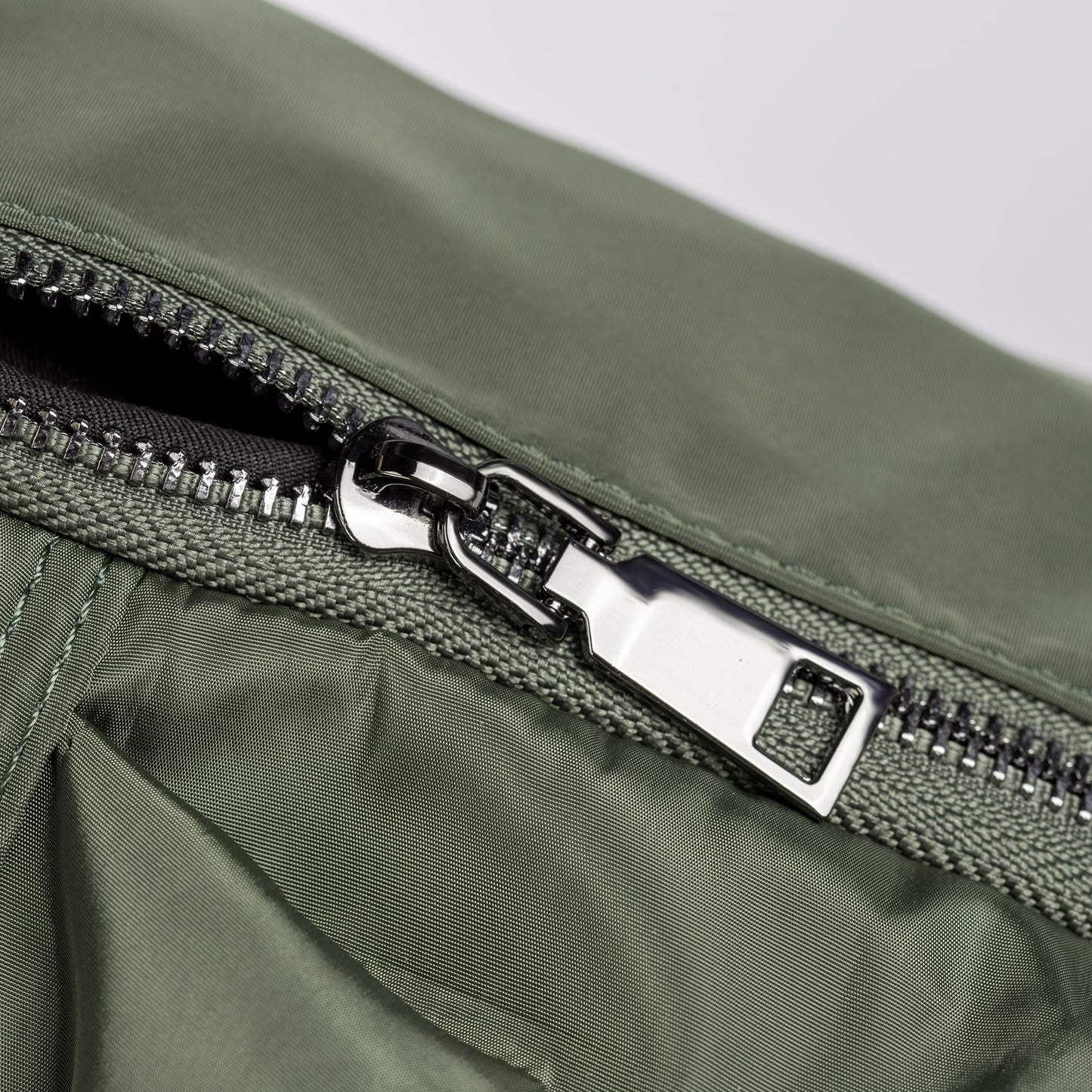 Nylon Kordelzug-Beuteltasche mit abnehmbarem Griff und Schultergurt