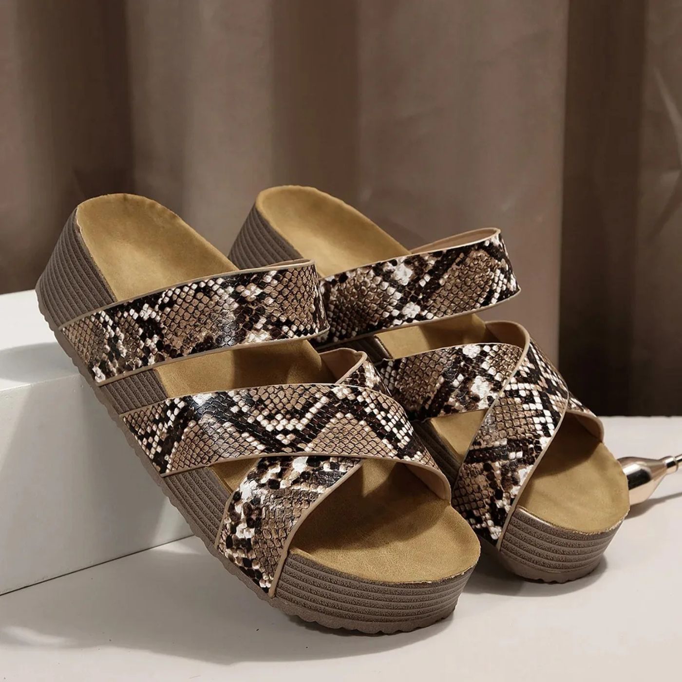 Elegante Damen Sandalen mit Riemchen