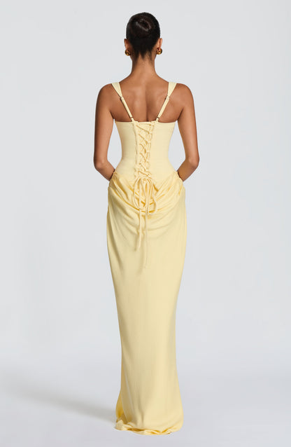 Maxikleid aus Krepp-Satin mit Wasserfallausschnitt und ärmellos