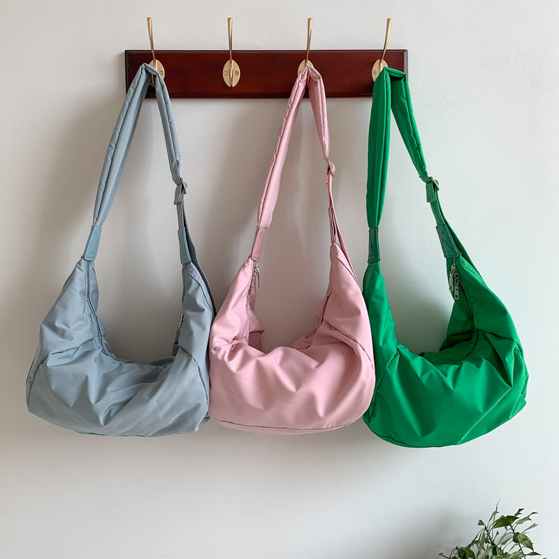 Nylon Puffer Hobo Umhängetasche mit verstellbarem Riemen