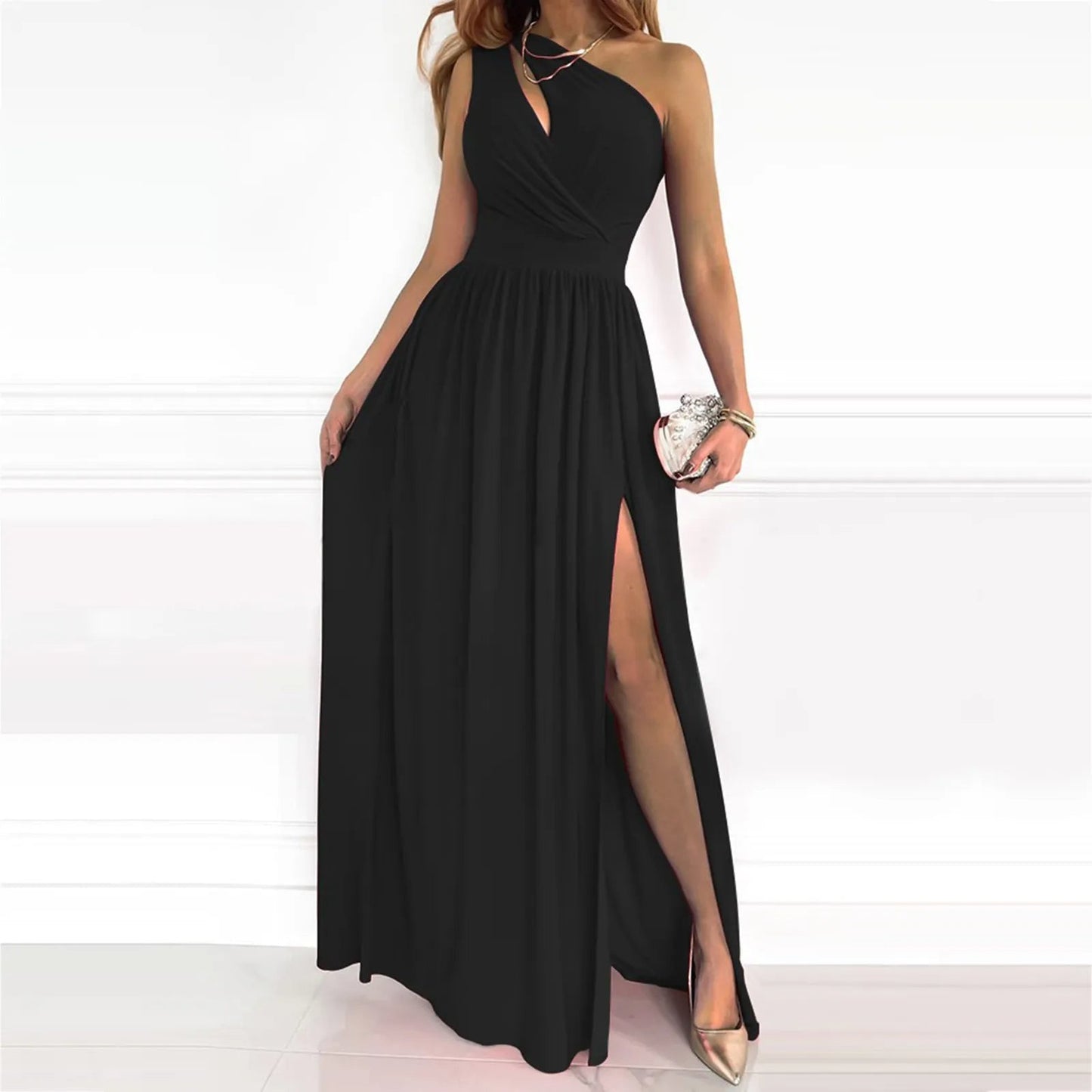 Elegantes Abendkleid mit Ein-Schulter-Träger und Seitenschlitz