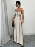 Ärmelloses Sommerkleid aus Viskose Beige