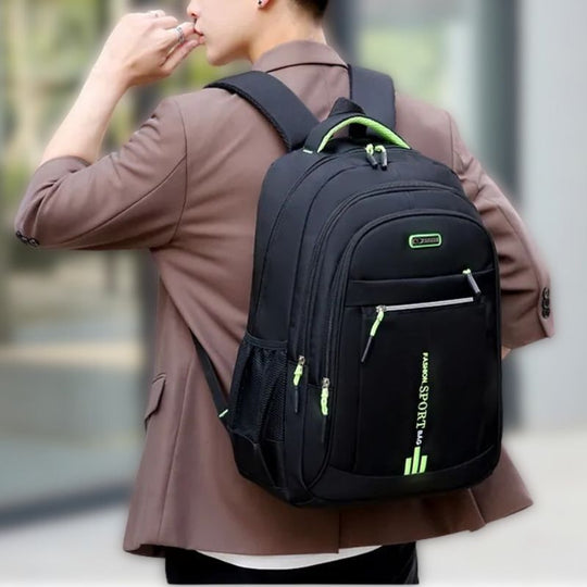 Wasserfester robuster Rucksack für Herren