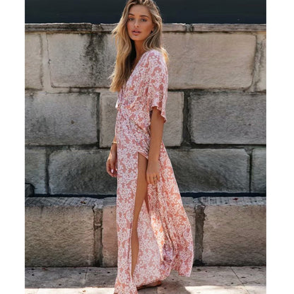 Puderrosa Boho Maxi-Kleid mit Schlitz