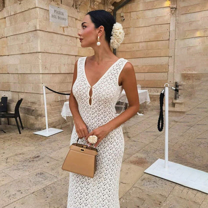 Häkel-Maxikleid mit offenem Rücken Weiß