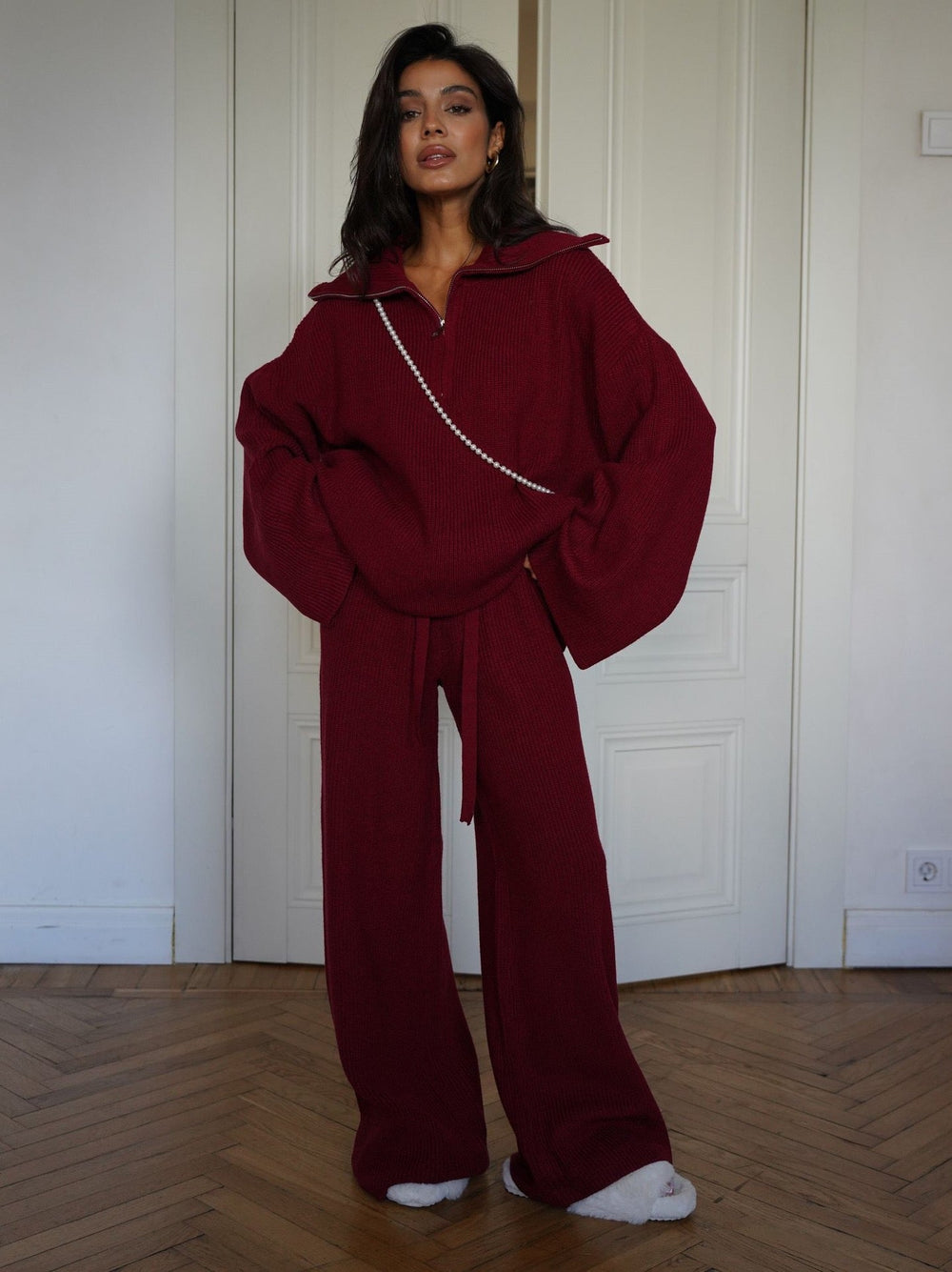 Damen Strick Set Zweiteilig In Bordeaux Mit Hohem Kragen
