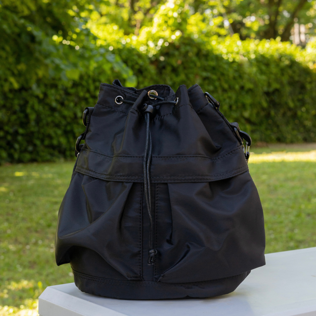 Nylon Kordelzug-Beuteltasche mit abnehmbarem Griff und Schultergurt