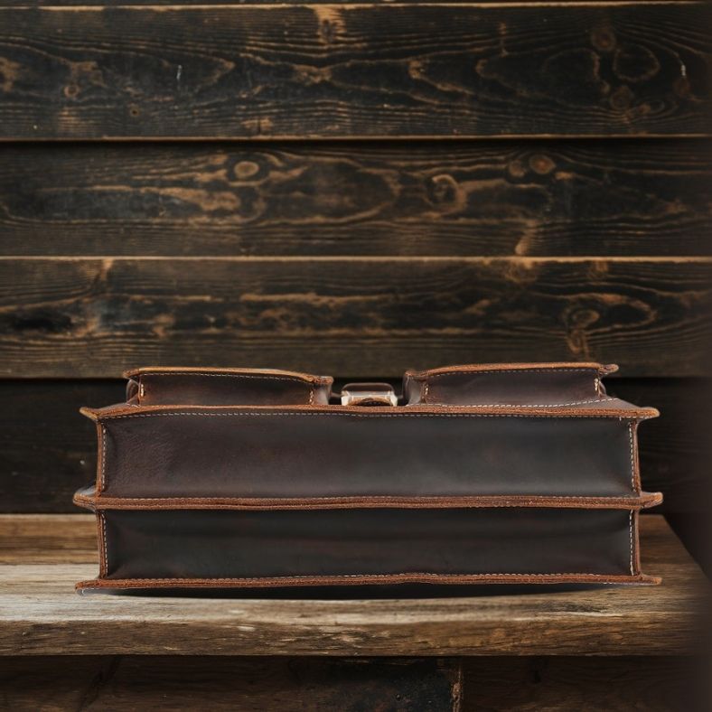Elegante Business Umhängetasche aus Echtleder für Herren
