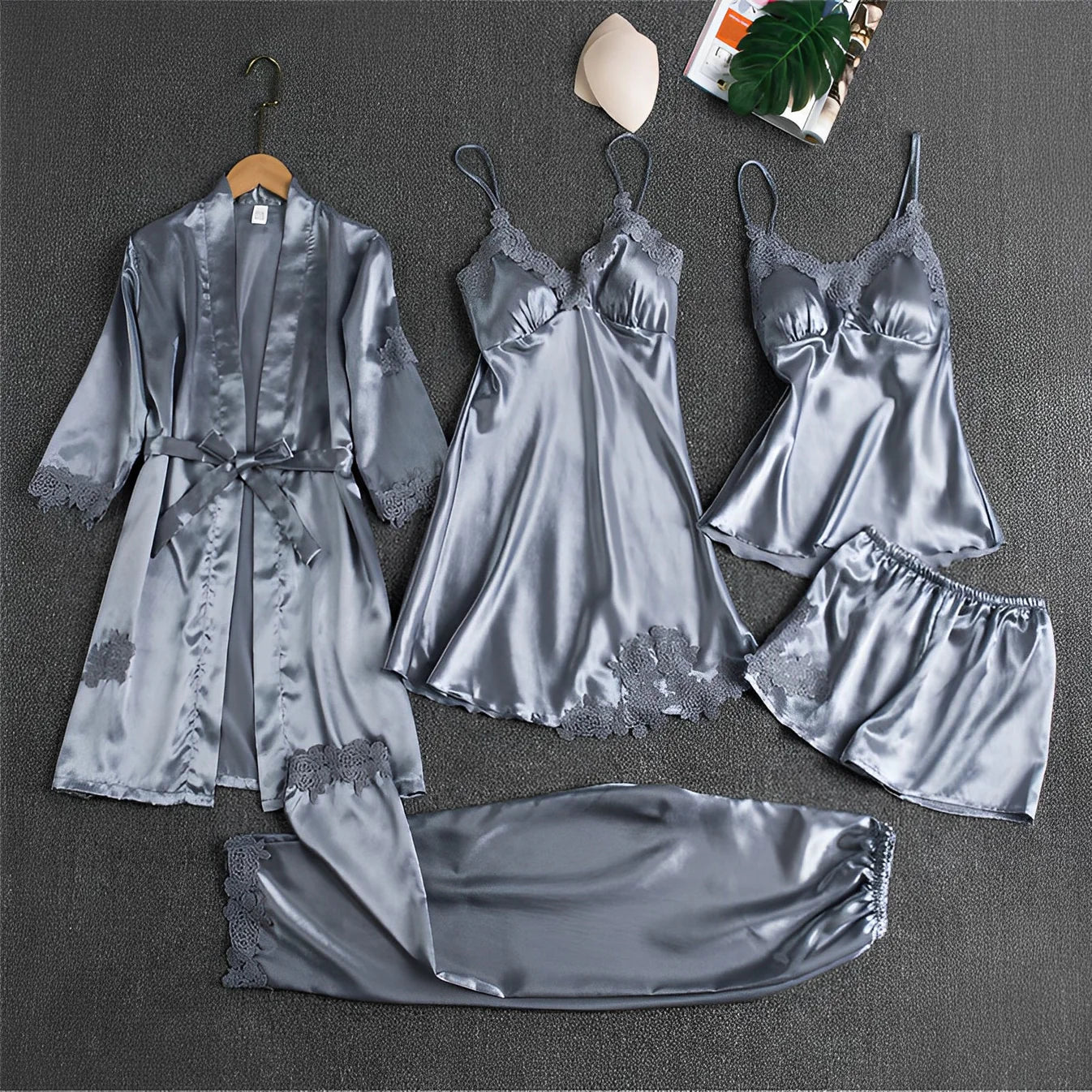 Luxuriöses Sexy Damen-Pyjama-Set