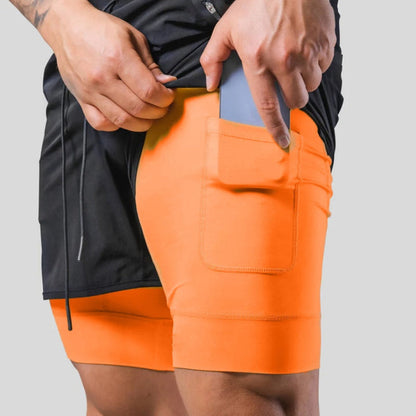 Herren-Trainingshose mit integrierten Kompressionsshorts