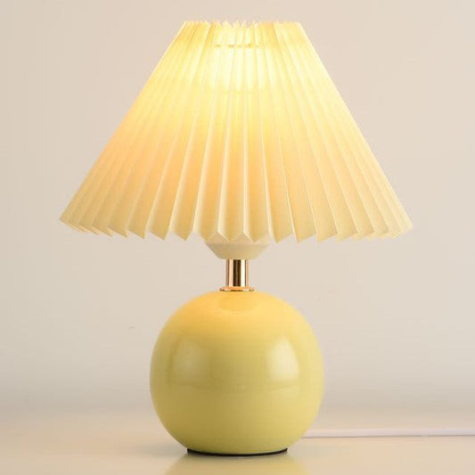 Keramische gefaltete Nachttischlampe