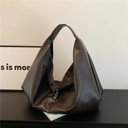 Große weiche Ledertasche für Damen mit Schulterriemen