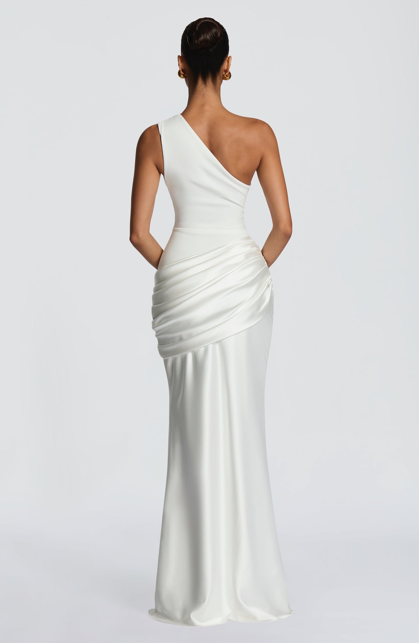 Ein-Schulter Crepe Satin Maxikleid Damen