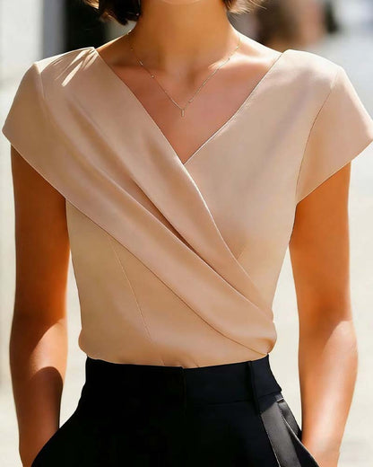 Damen T-Shirt mit kurzen Ärmeln als vielseitiges Freizeit-Oberteil