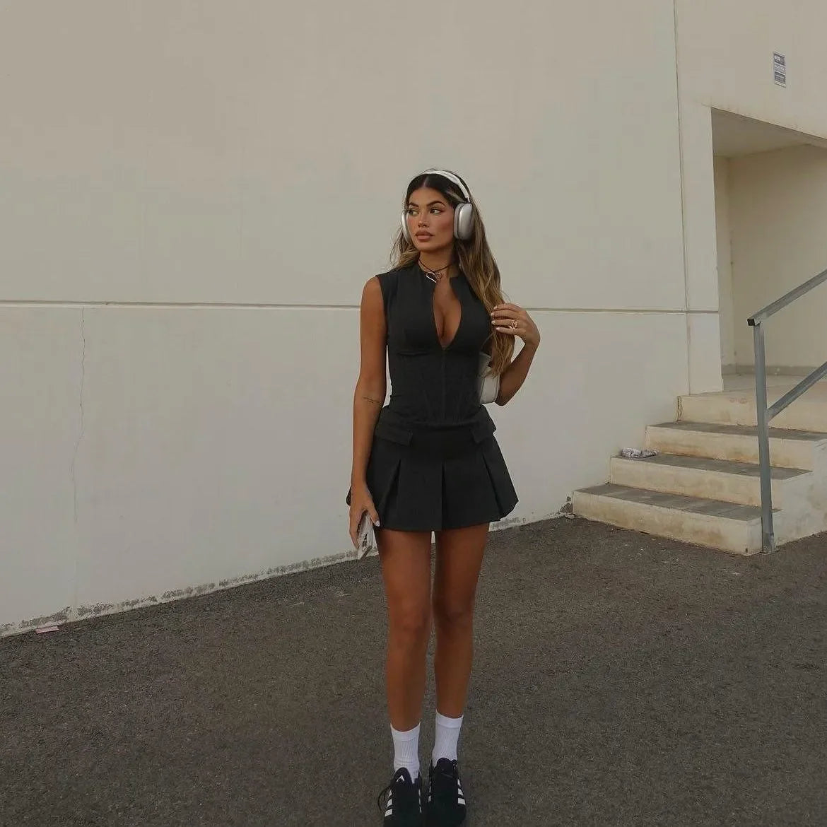 Plissiertes Korsett-Minikleid mit zeitlosem eleganten Stil