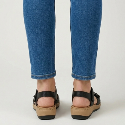 Damensandalen mit Blumenmuster und hohem Komfort