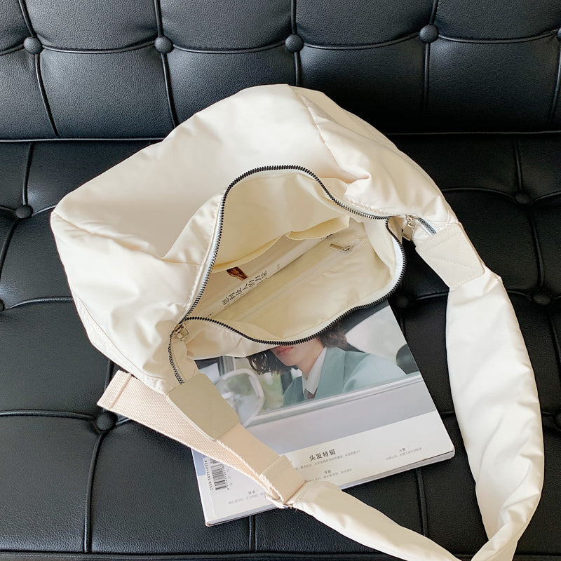 Nylon Puffer Hobo Umhängetasche mit verstellbarem Riemen