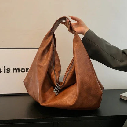 Große weiche Ledertasche für Damen mit Schulterriemen