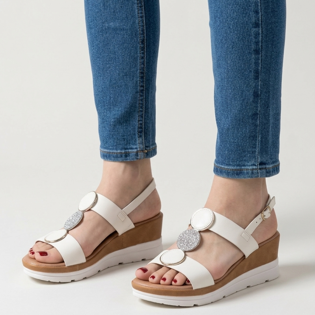 Modische Sandalen mit Keilabsatz und hohem Tragekomfort