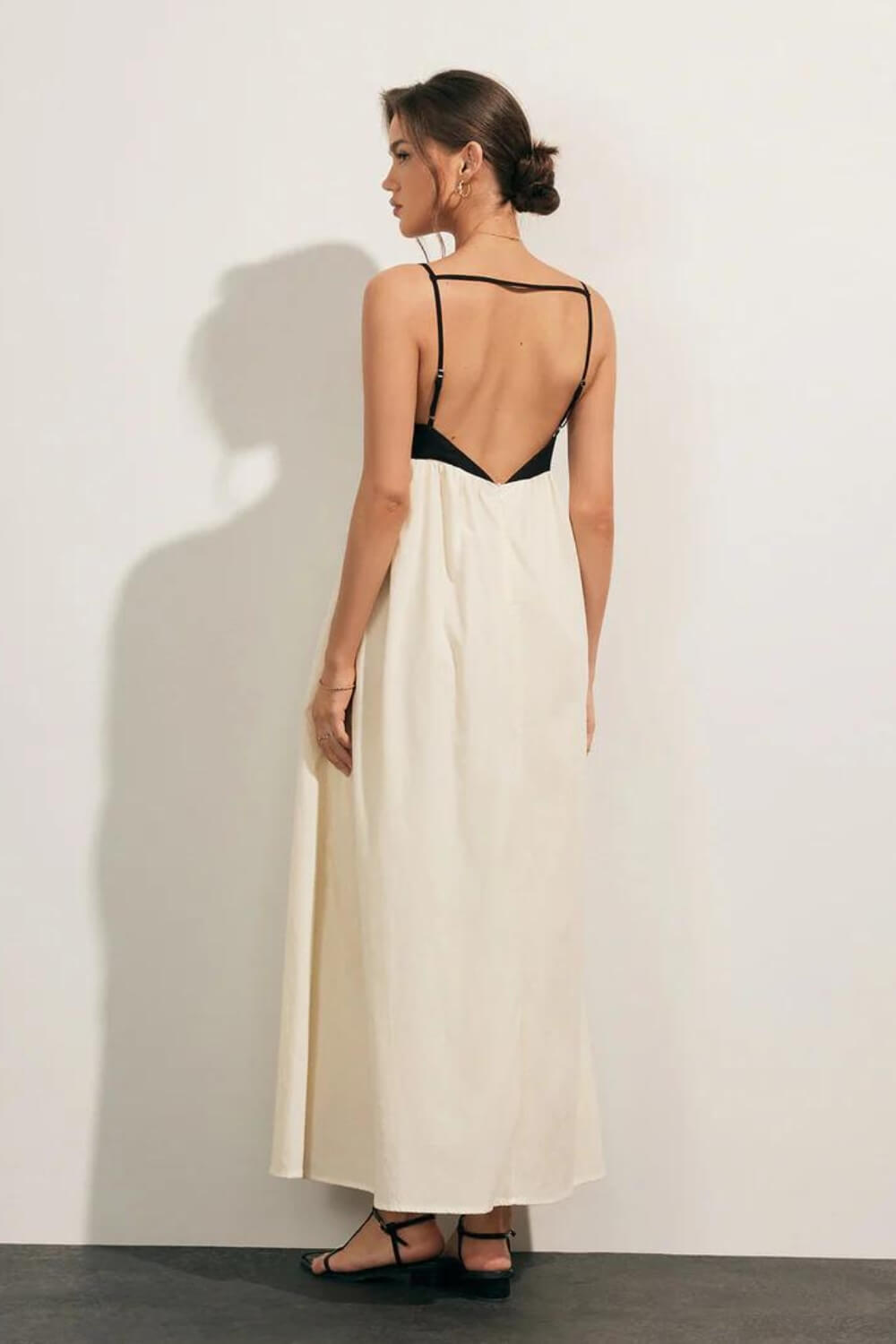 Midikleid aus Leinen-Baumwoll-Mischung für Damen, Schwarz und Weiß