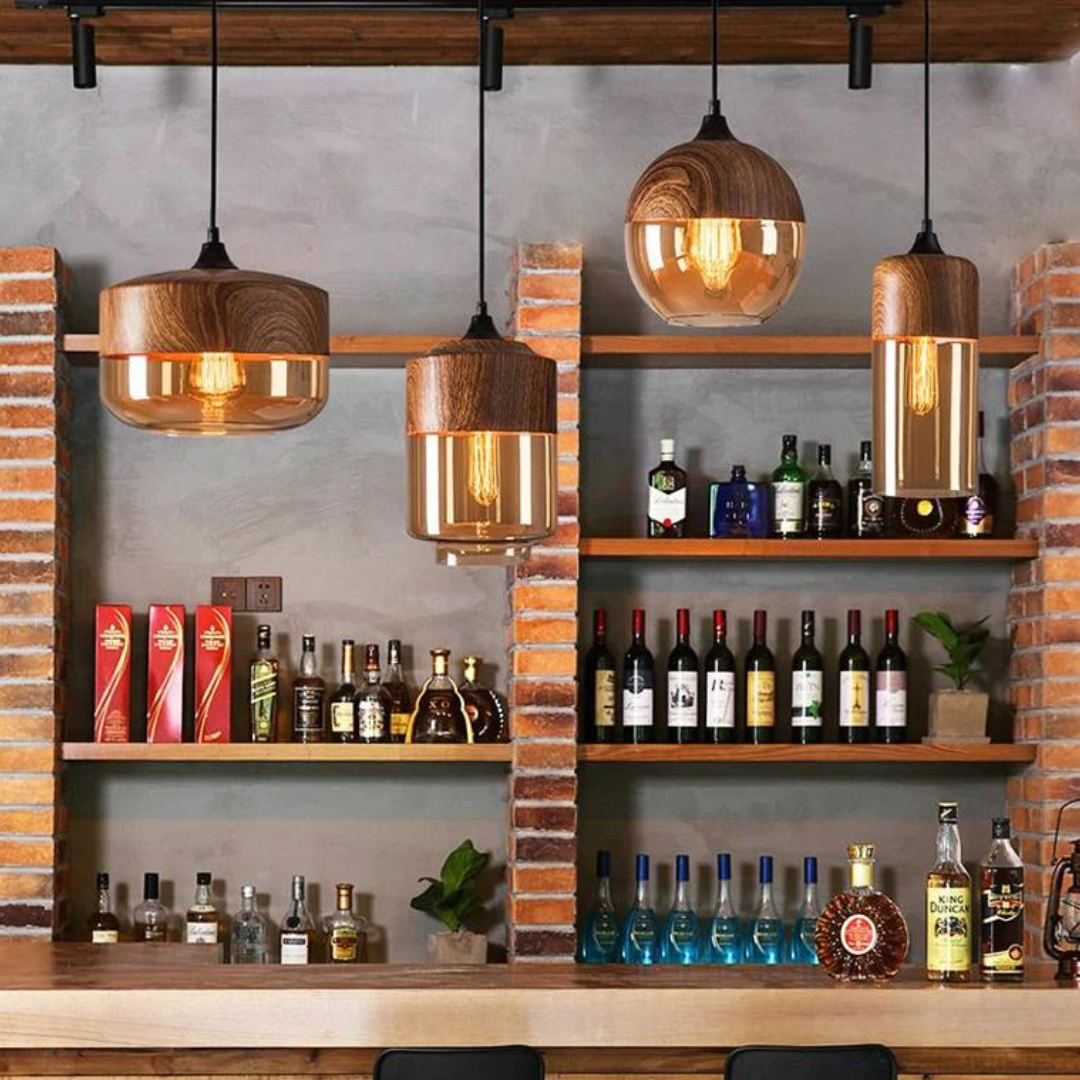 Skandinavische Holz-Deckenlampe mit getöntem Glas