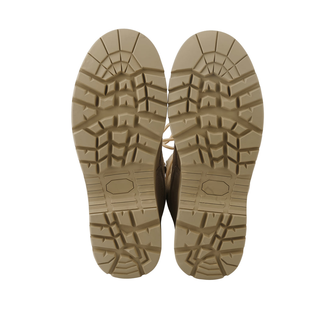 Hohe Outdoor-Stiefel mit Schnürung und Profilsohle für Herren