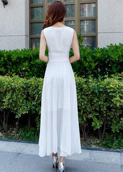 Weißes ärmelloses Chiffon-Maxikleid mit hoher Taille und ausgestelltem Rock