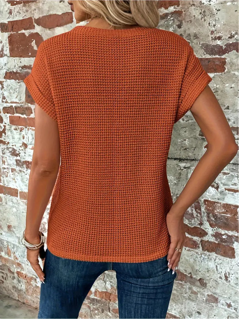 Lässiges T-Shirt mit kurzen Ärmeln