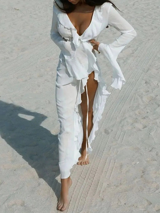 Langärmliges Strandkleid mit Rüschen