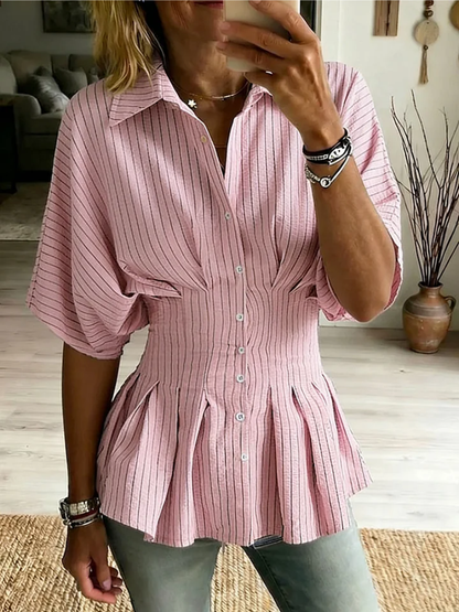 Kurzärmlige Bluse mit Knopfleiste