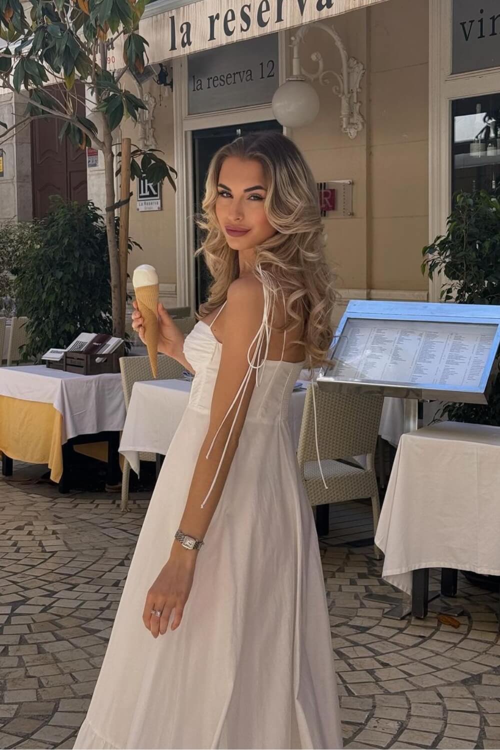 Polyester weißes langes Kleid bis zum Knöchel