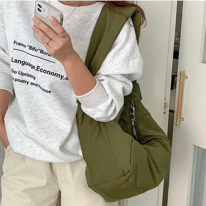 Nylon Puffer Hobo Umhängetasche mit verstellbarem Riemen