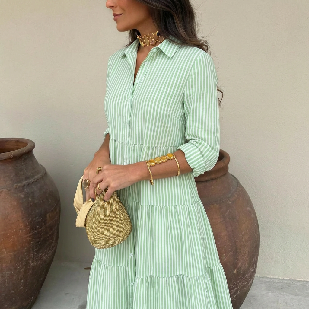 Leichtes gestreiftes A-Linien-Kleid mit Knopfleiste vorne