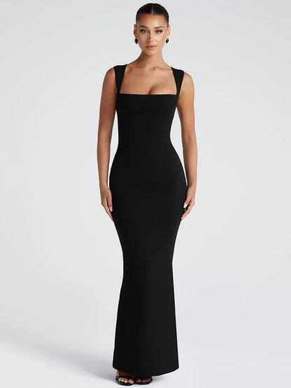 Maxikleid mit Quadrat-Ausschnitt und figurformendem Abendkleid