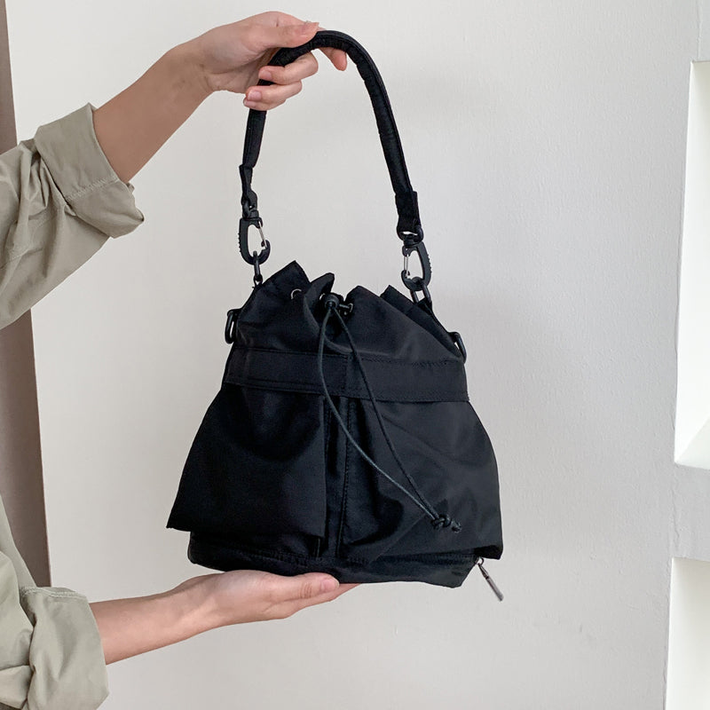 Nylon Kordelzug-Beuteltasche mit abnehmbarem Griff und Schultergurt