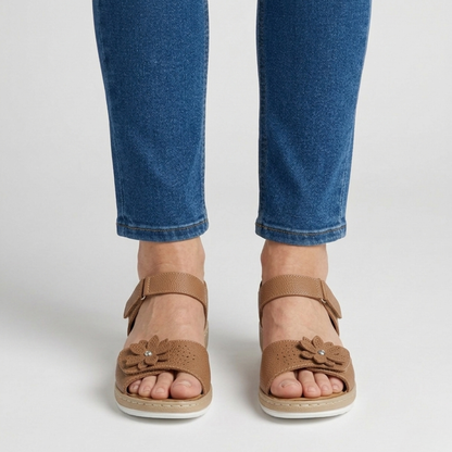 Damensandalen mit Blumenmuster und hohem Komfort
