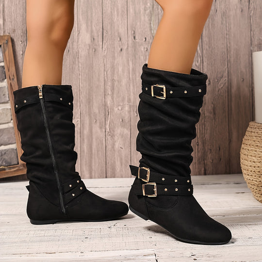 Kniehohe Stiefel mit Zierschnallen und flacher Sohle für Damen