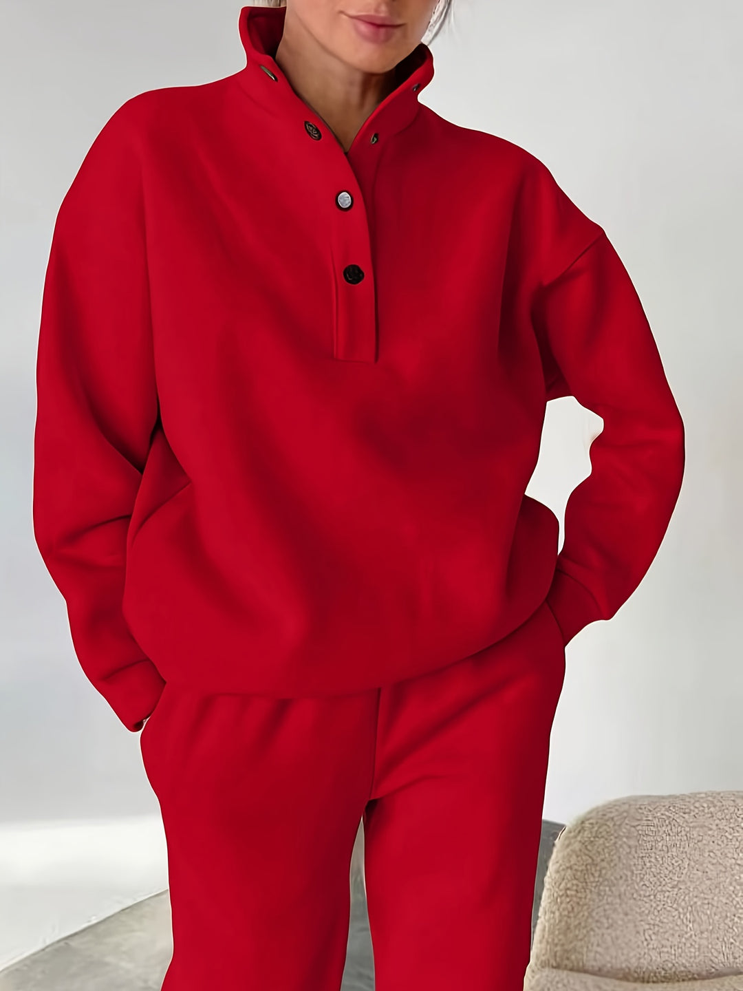 Zweiteiliges Sweatshirt-Set mit Stehkragen und Knopfleiste für Damen