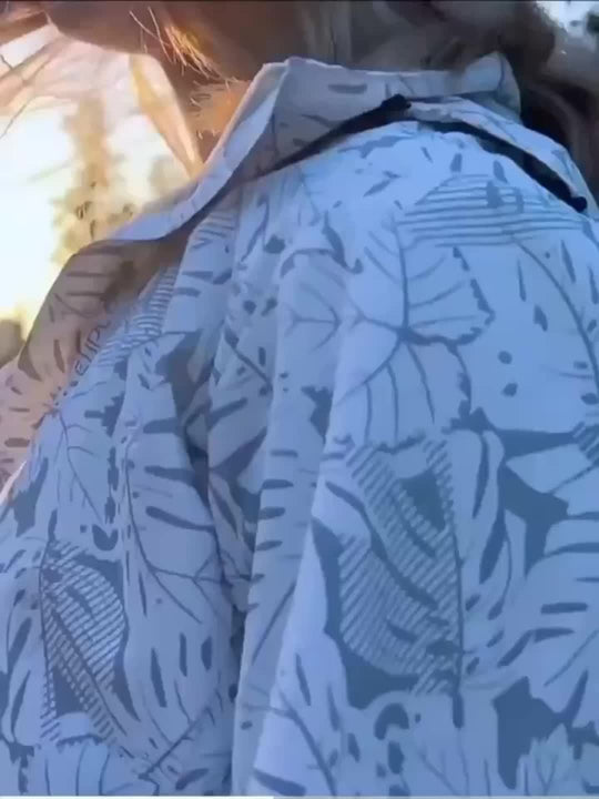 Camouflage Outdoorjacke mit abnehmbarer Kapuze für Damen