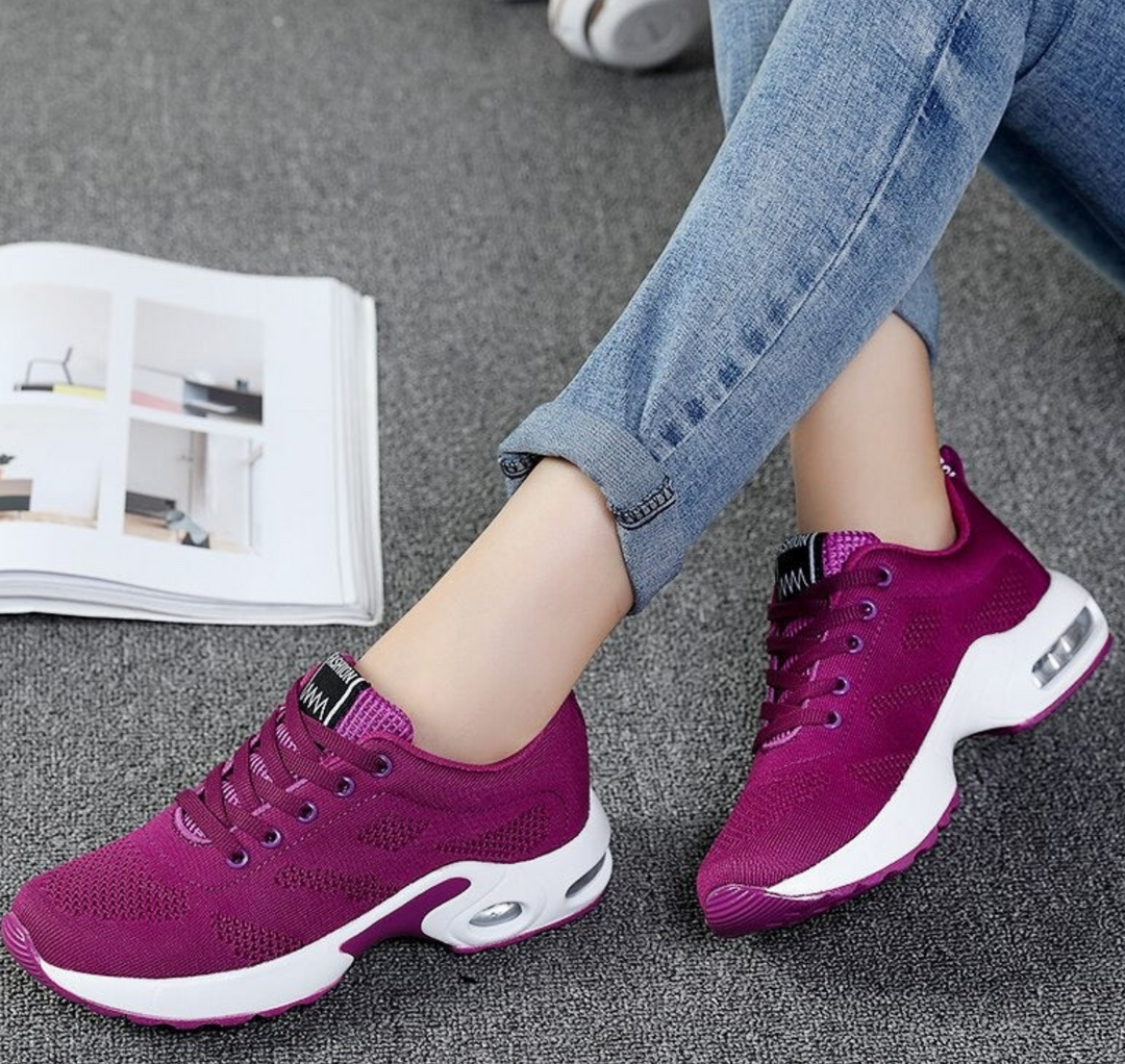 Damen Sneaker Mit Luftpolstersohle Und Sportlichem Design