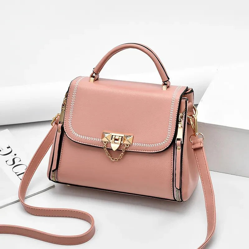 Modische Mini-Handtasche mit Kettendetail für Damen