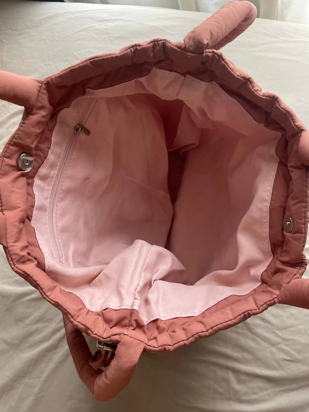 Gepolsterte Trend-Handtasche für Damen