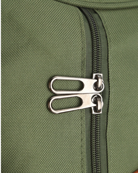 Robuste Reisetasche mit Kontrastträgern für Herren