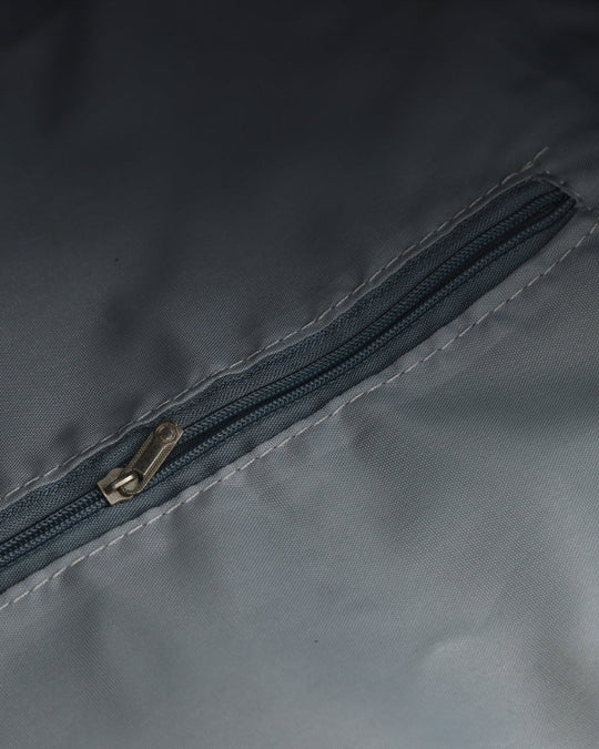 Robuste Reisetasche mit Kontrastträgern für Herren