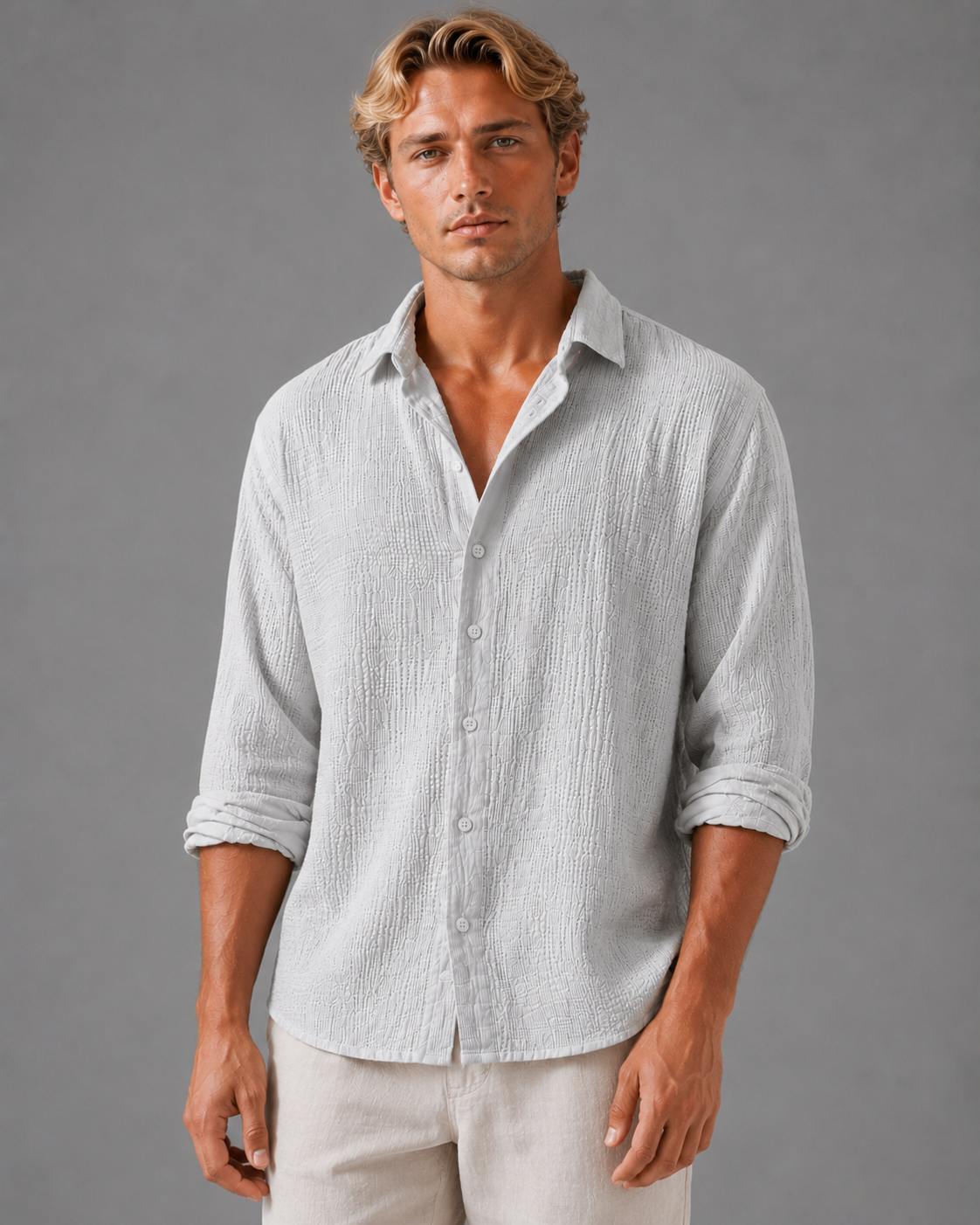Beiges Button-up-Hemd für Herren mit texturierter Oberfläche