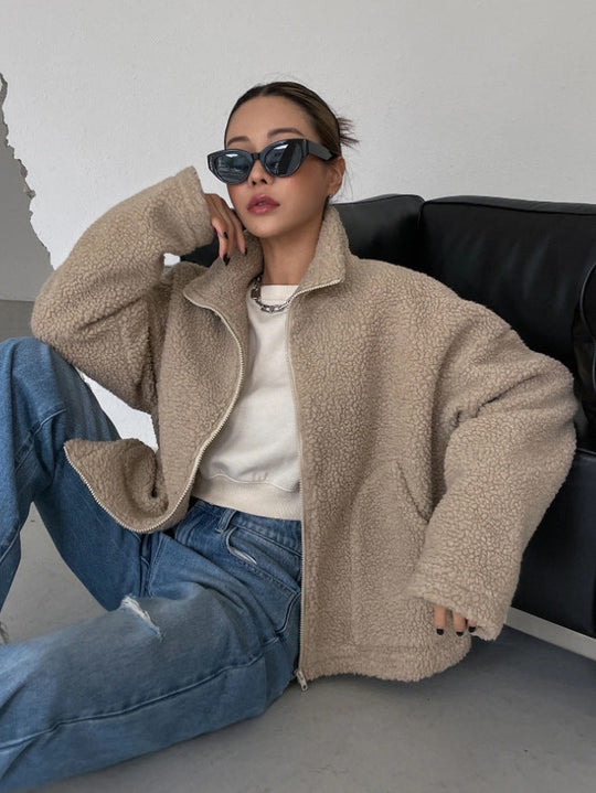 Damen Wolljacke Mit Reißverschluss Im Modernen Design