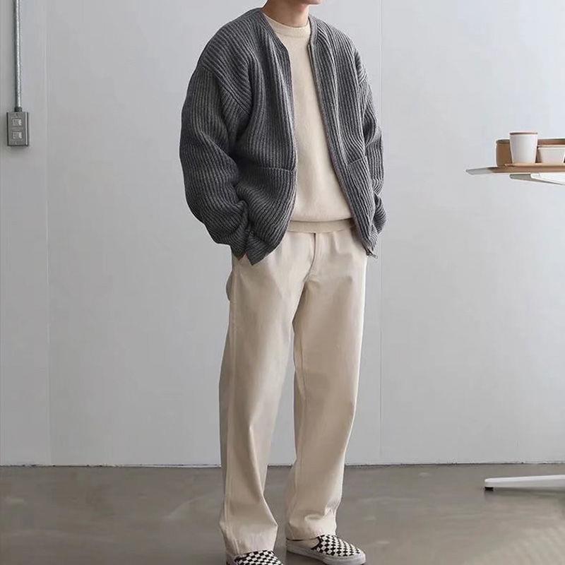 Herren Strickjacke Mit Modernem Schnitt Und Vielseitigem Design